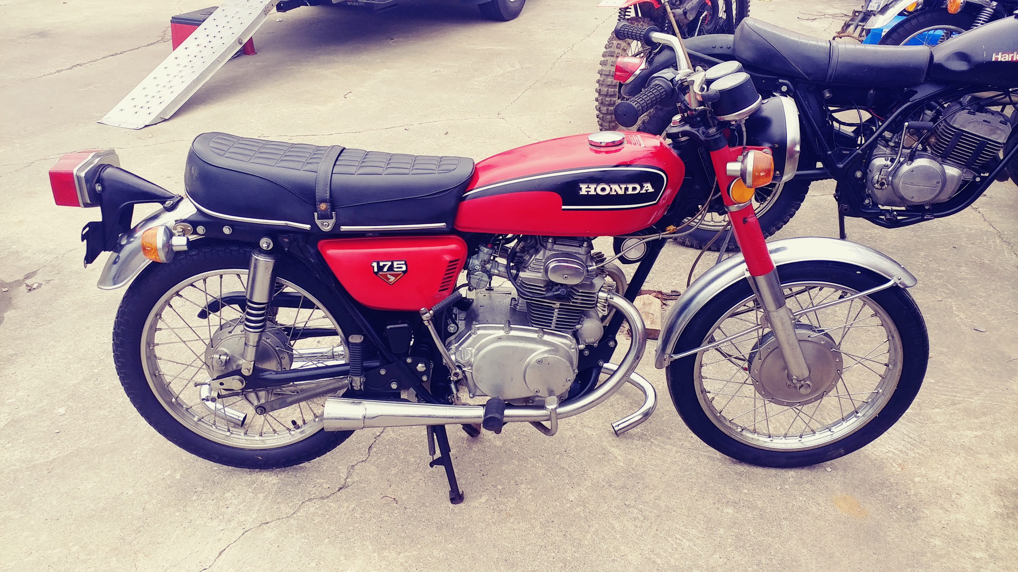 1969 - 1973 CB175